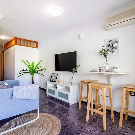Apartman 100a08 - La Colina 61 *